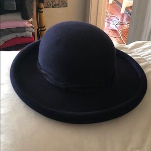 Felt hat